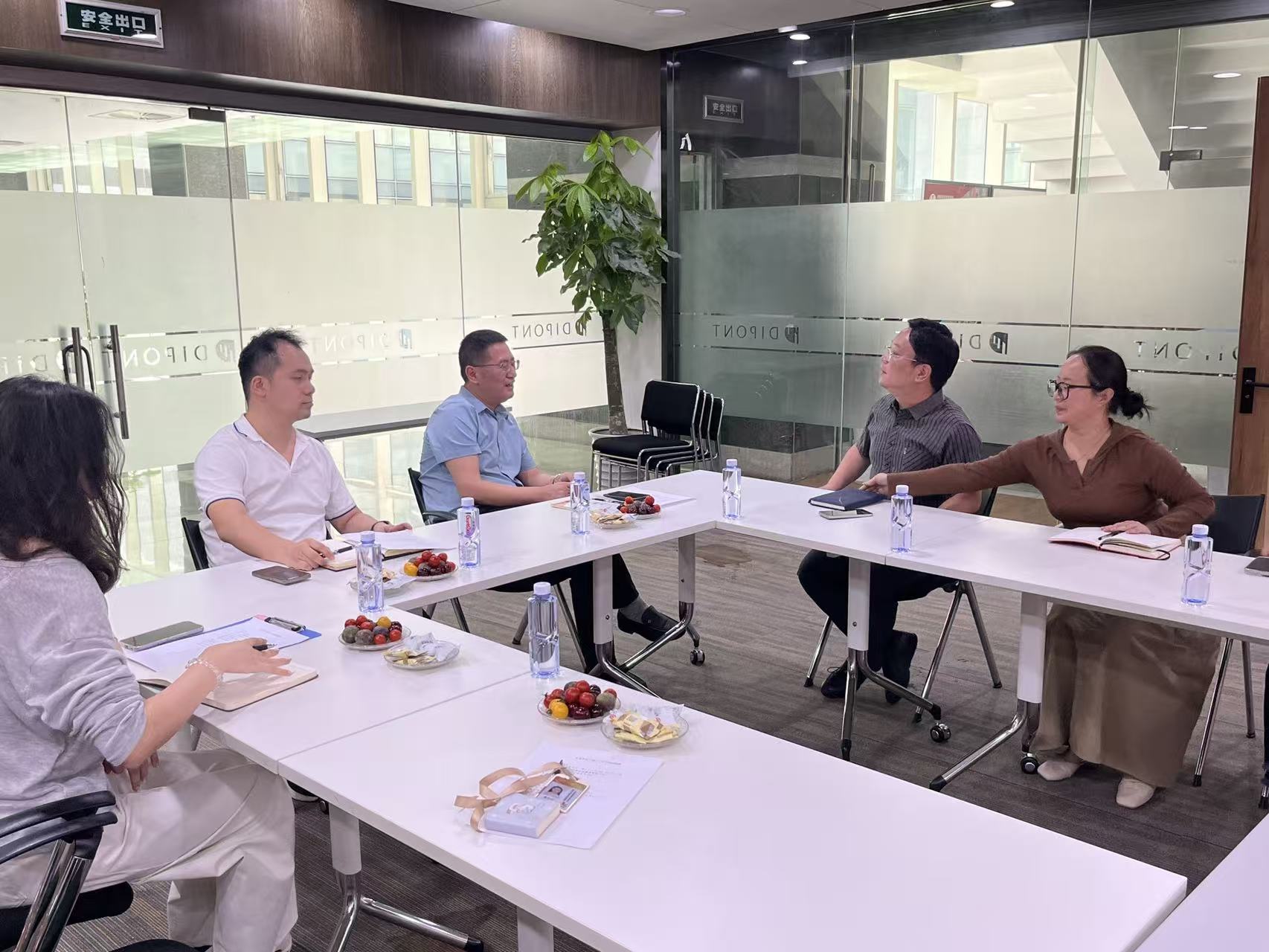 深化联动聚合力 协同服务促和谐 | 高新区桂溪街道、永安社区到访劳专委座谈交流